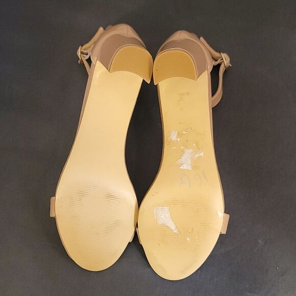 BRAND NEW NINE WEST LOW BLOCK-HEEL ADJUSTABLE BUCKLE WOMEN'S SANDAL - Picture 12 of 15